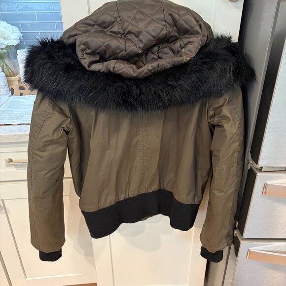 French Connection Quilted Bomber Jacket with Faux Fur Hood Size M - Picture 2 of 3